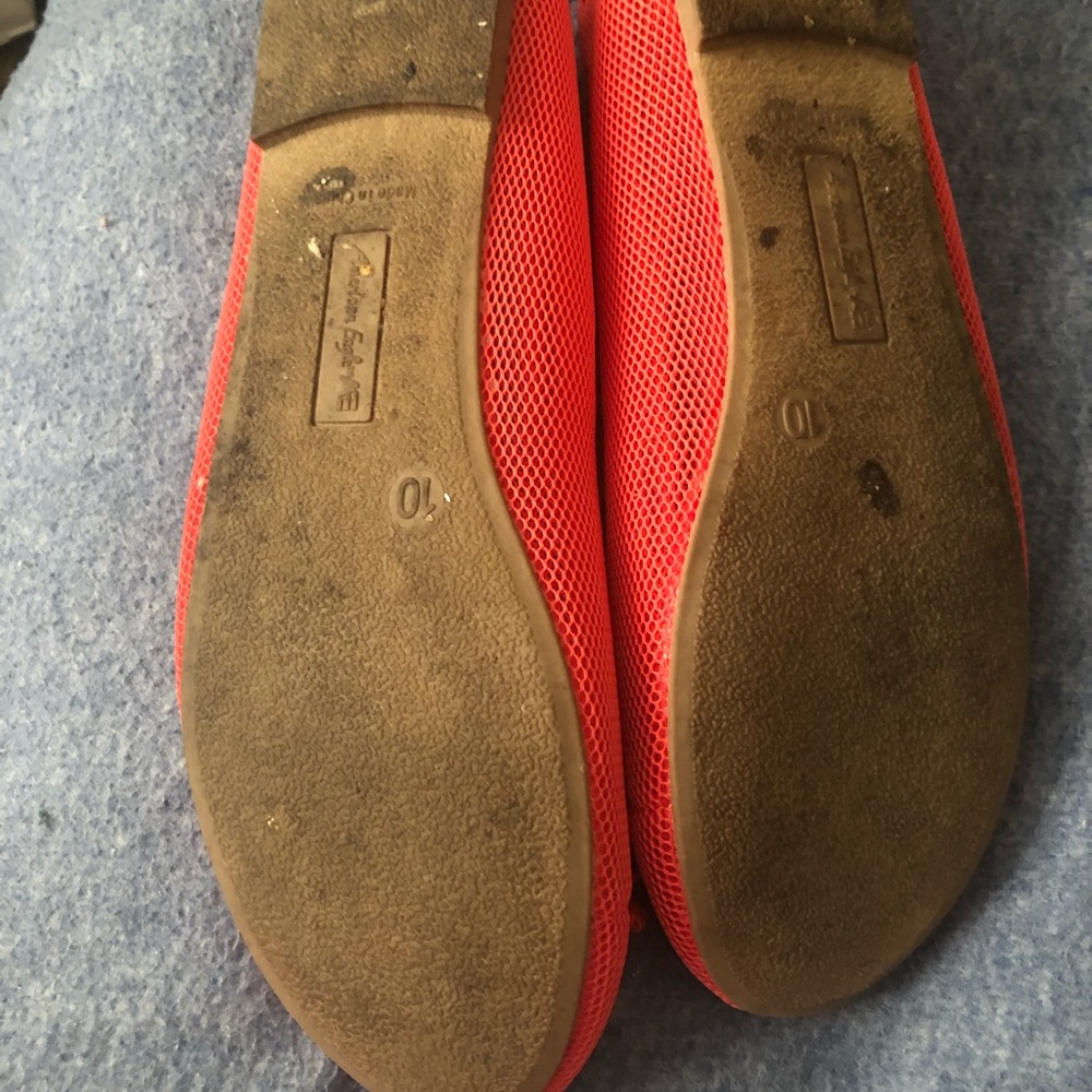 Shoes - Picture 4 of 4